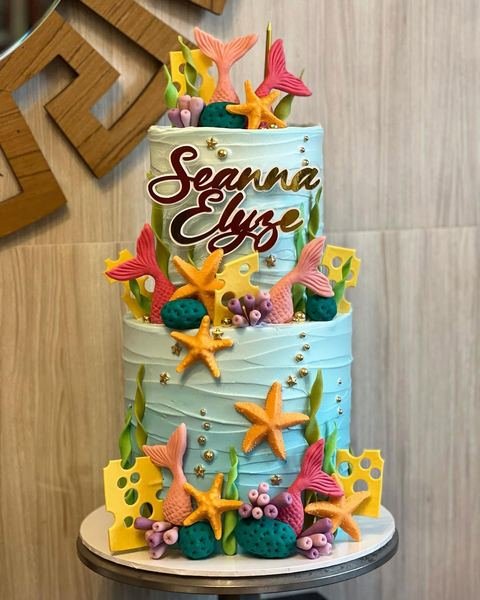 Birthday cake with an ocean mermaid theme