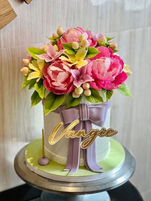 Debut cake for an 18th birthday celebration