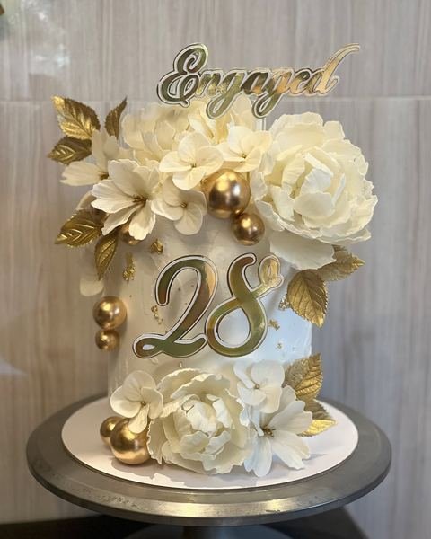 Engagement cake, floral white and gold design