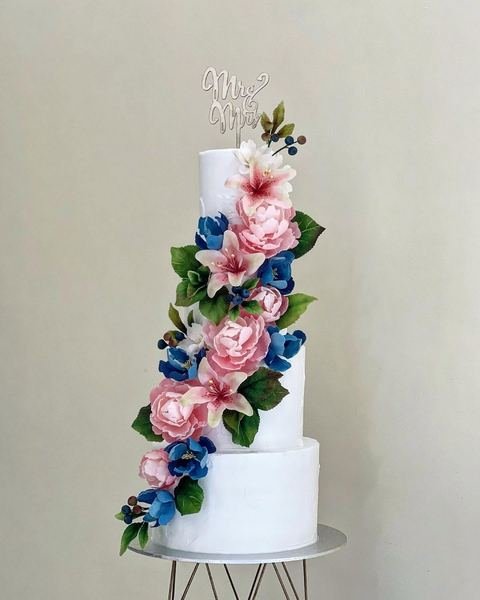 Wedding cake, floral peonies orchid pink blue and gold design