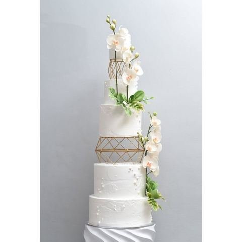 Wedding cake with orchids, back view